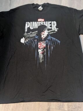 Marvel The Punisher Men's Black Graphic Tee with Distressed Print
